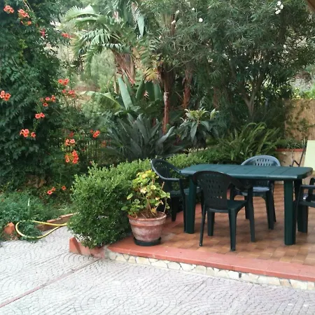 In Sea Horizon Holiday home Cefalu