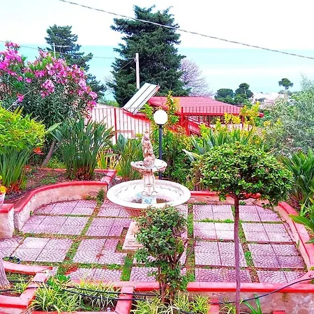 In Sea Horizon Holiday home *