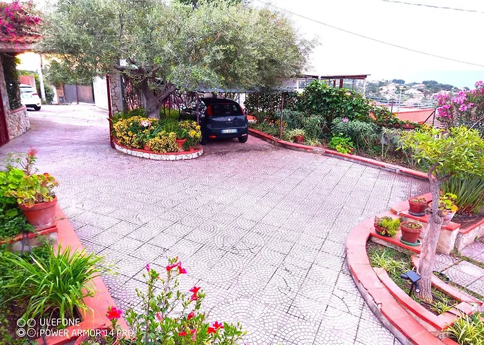 In Sea Horizon * Cefalù